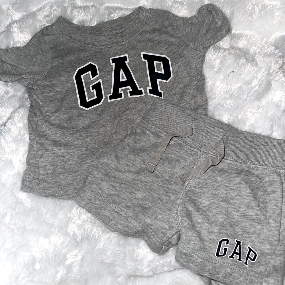 Baby Gap Set